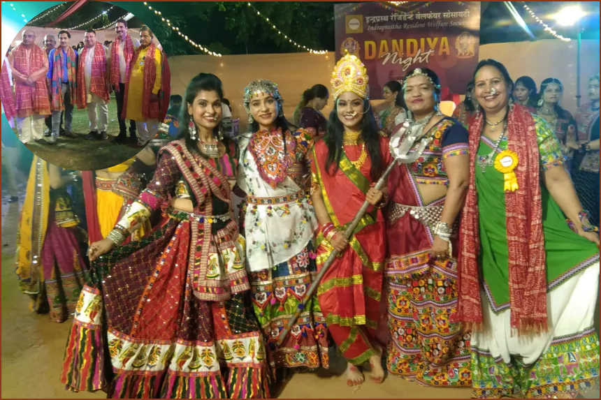 Dandiya dance in Indraprastha Resident Welfare Society in Jaipur